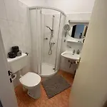 Columbia Inkl Fruehstueck Im Zentrum Guest house Bad Gleichenberg