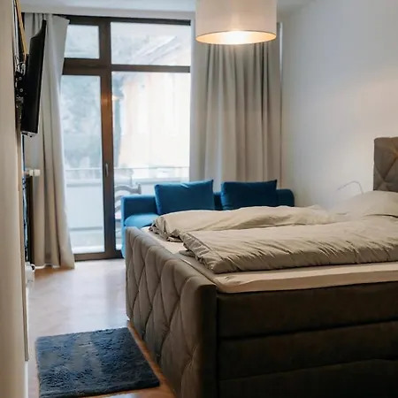 Gasthuis Columbia Inkl. Fruehstueck Im Zentraum