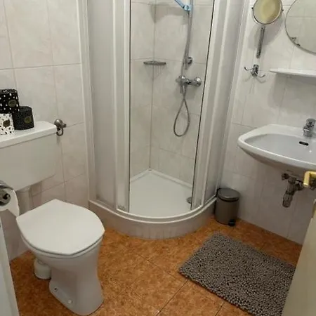 Columbia Inkl Fruehstueck Im Zentrum Penzion 3*