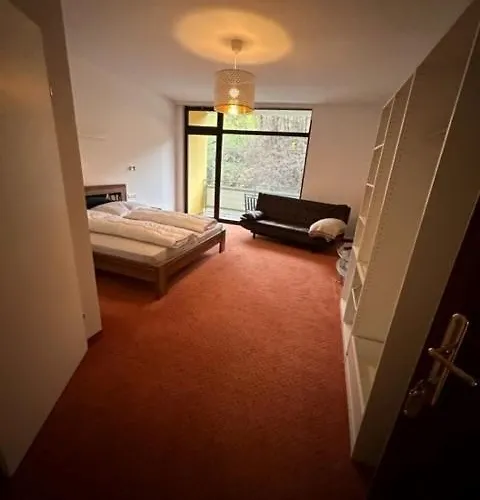 Guest house Columbia Inkl. Fruehstueck Im Zentraum 3*