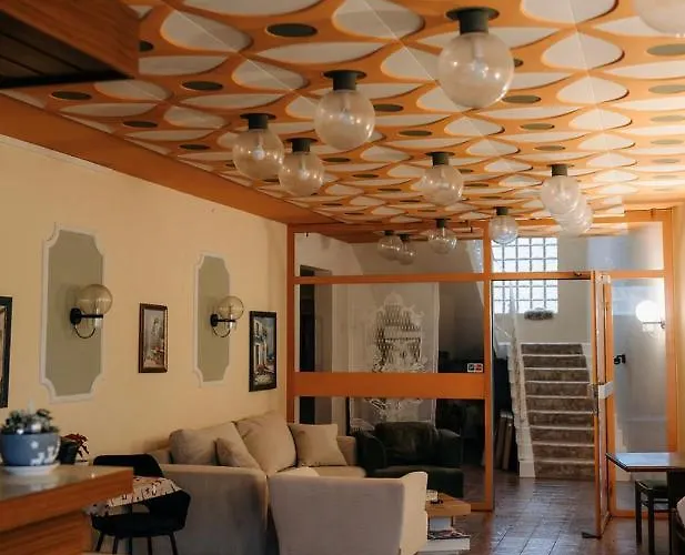 Columbia Inkl. Fruehstueck Im Zentraum Bad Gleichenberg