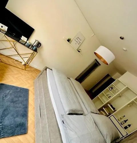 Guest house Columbia Inkl. Fruehstueck Im Zentraum